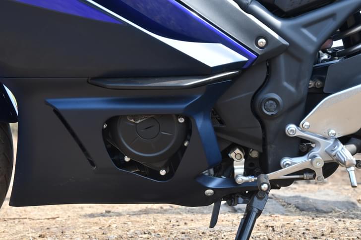 Yamaha Yzf R3 Color Black
