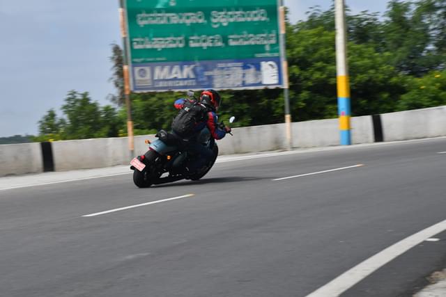 Rear View Image - 26607