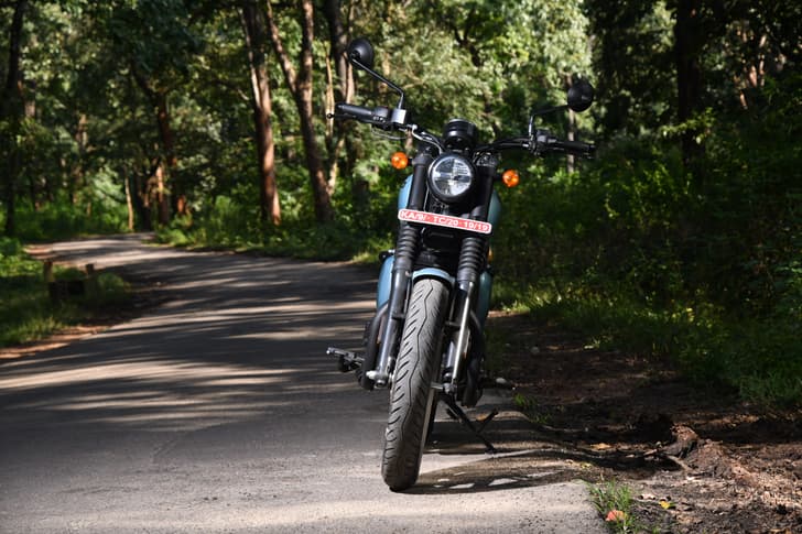 Yezdi Roadster Front View