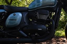 Yezdi Roadster Closed Fuel Lid