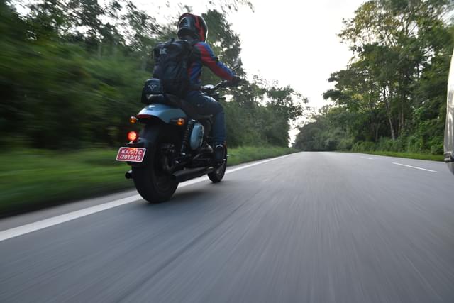 Rear View Image - 26811