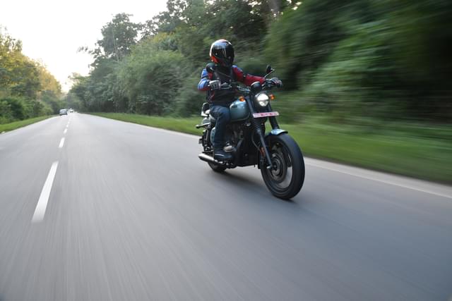 Front Left Three Quarter Image - 26834