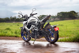 Zontes 350R Front Right Three Quarter