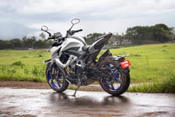 Zontes 350r Front Right Three Quarter