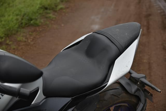 Color Black, White Image - 26601