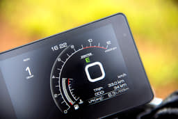 Zontes 350R Touchscreen