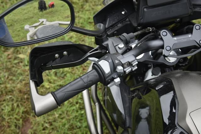 Color Black Image - 26623