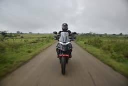 Zontes 350t Front View