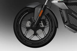 Avore EX2 Color Black, Grey, Silver, Orange