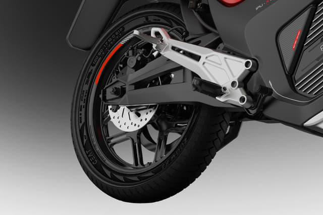 Rear Right Three Quarter Image - 38229