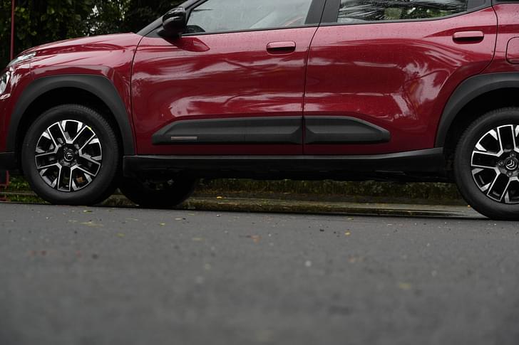 Citroen Basalt Front Right Three Quarter