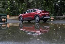 Citroen Basalt Front Right Three Quarter