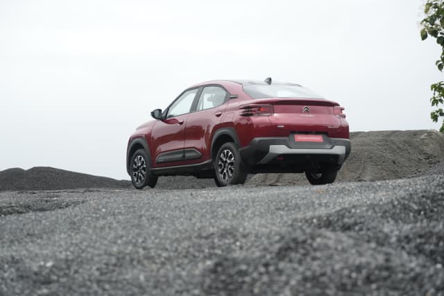 Rear View Image - 8386