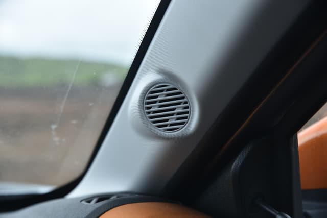Front Ac Vents Image - 8559
