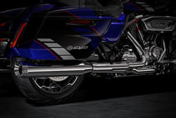 Harley Davidson Cvo Road Glide Color Blue, Black Harley Davidson Cvo Road Glide Color Blue, Black