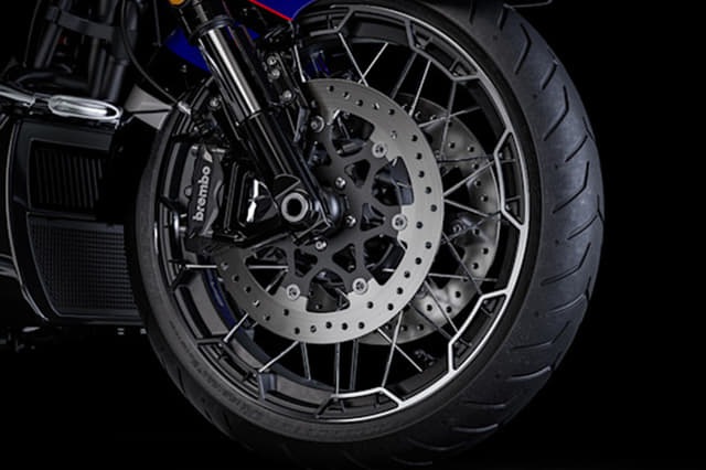 Color Black, Silver Image - 34836