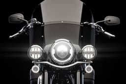 Harley Davidson Heritage Classic Front View Harley Davidson Heritage Classic Front View
