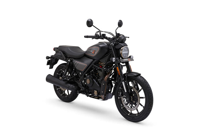 Front Left Three Quarter Image - 34811