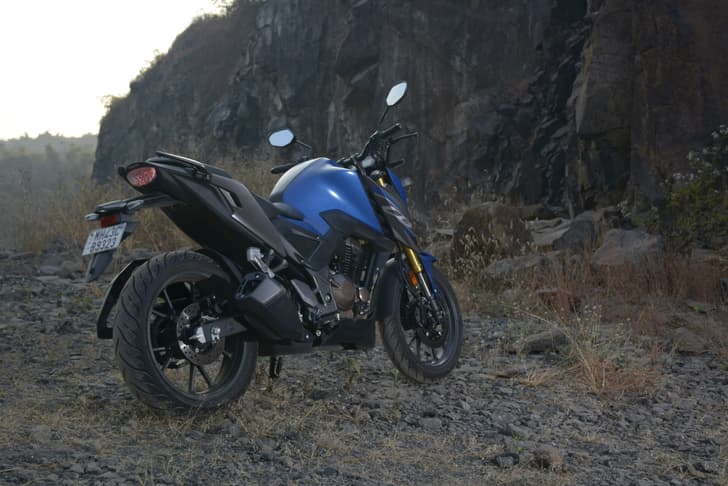 Honda CB300F