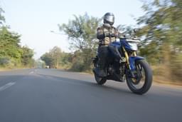 Honda Bikes Cb300f Front Left Three Quarter