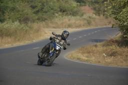 Honda Bikes Cb300f Front Left Three Quarter