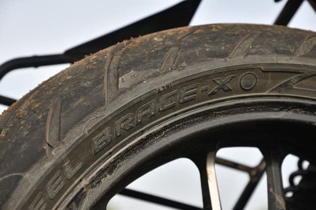 Front Wheels Image - 24507