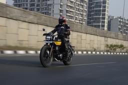 Honda Bikes Cb350rs Front Right Three Quarter