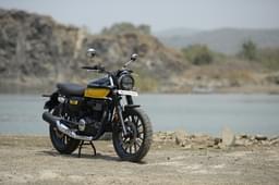 Honda Bikes Cb350rs Front Right Three Quarter