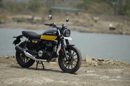 Honda Bikes Cb350rs Front Right Three Quarter
