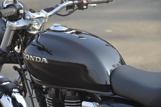 Closed Fuel Lid Image - 26547