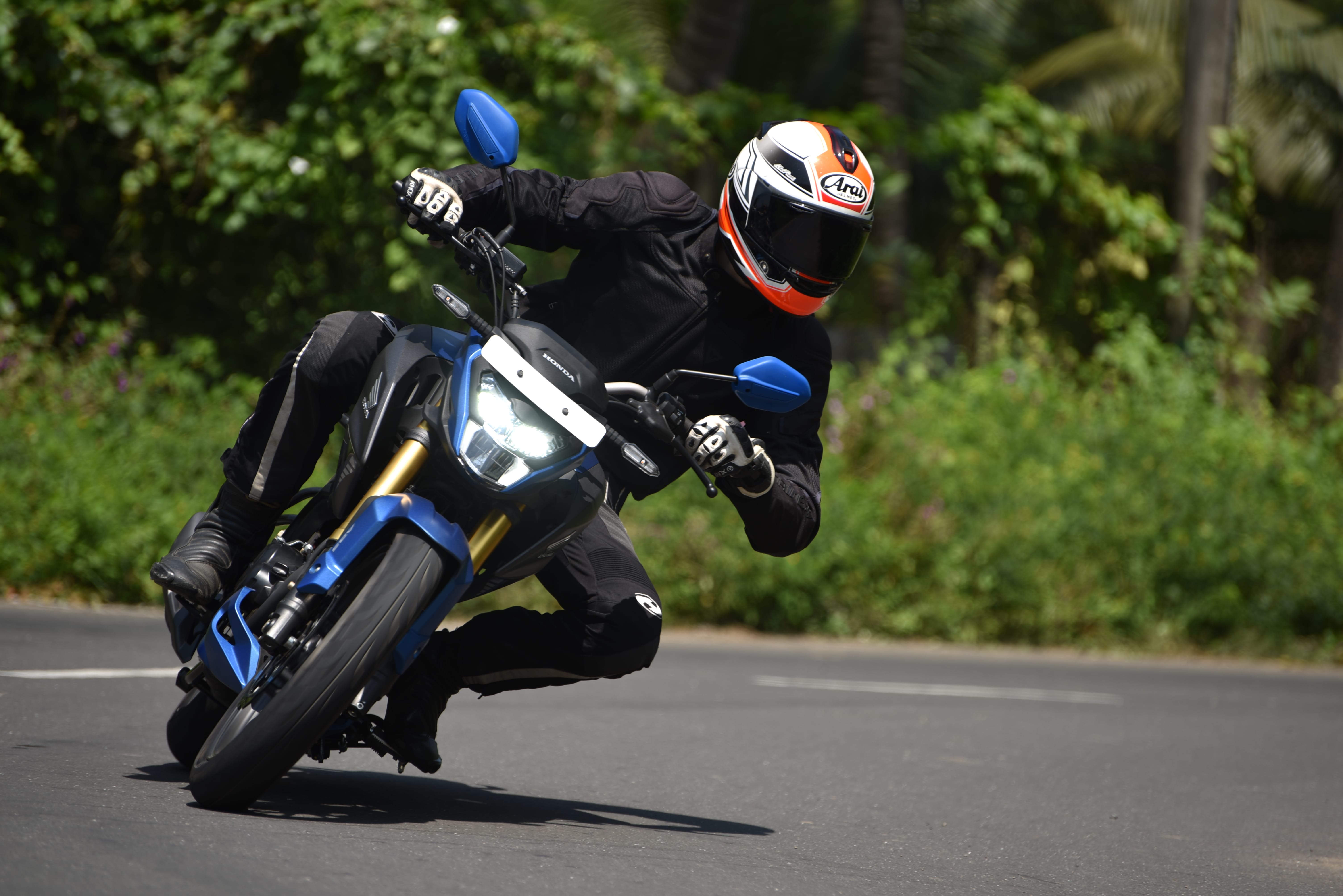 Honda Bikes Hornet Standard On-Road Price – Features, Specs