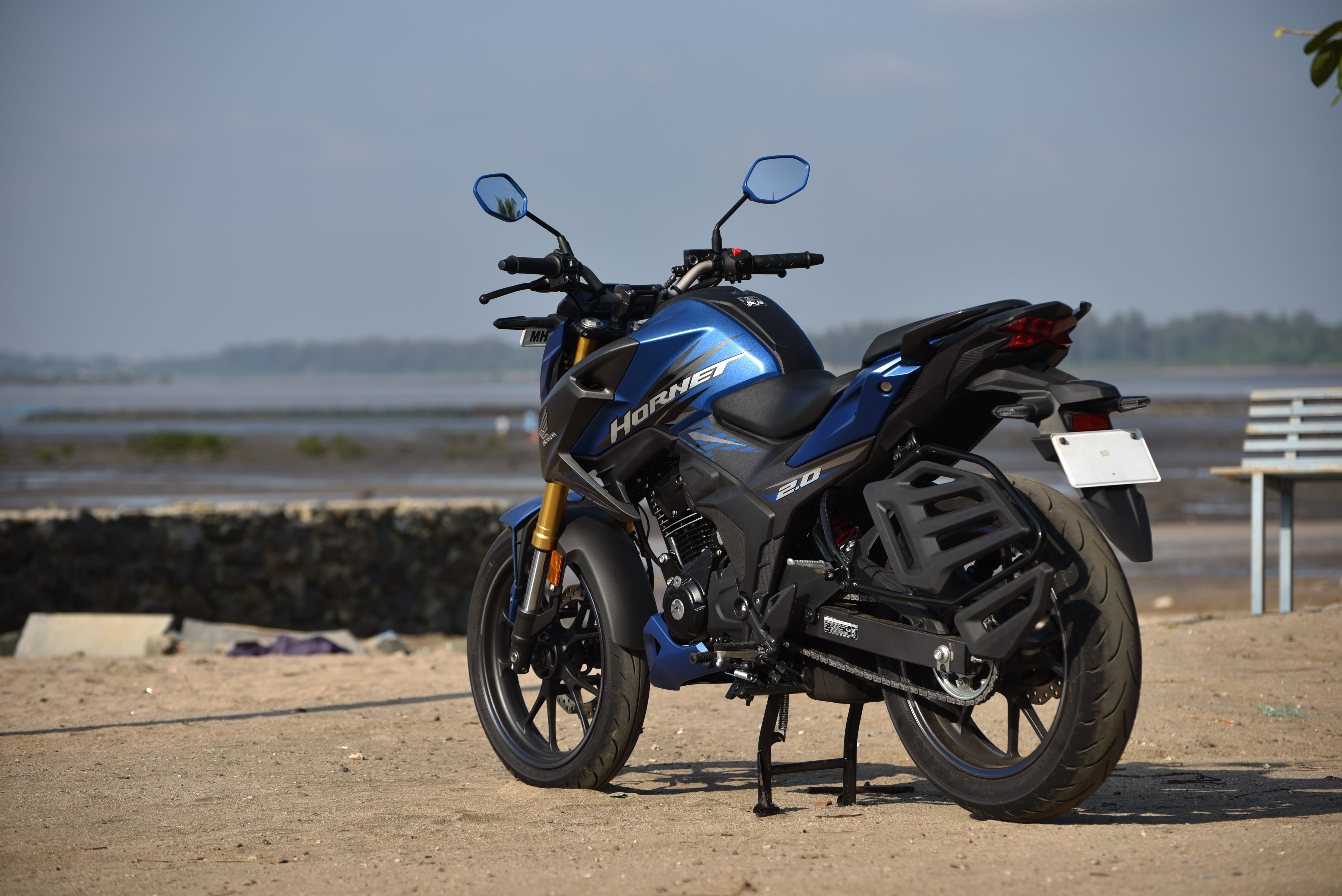 Pearl Igneous Black Hornet Black Colour Honda Bikes Hornet Mileage