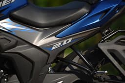 Honda Bikes Hornet 2.0 Color Blue