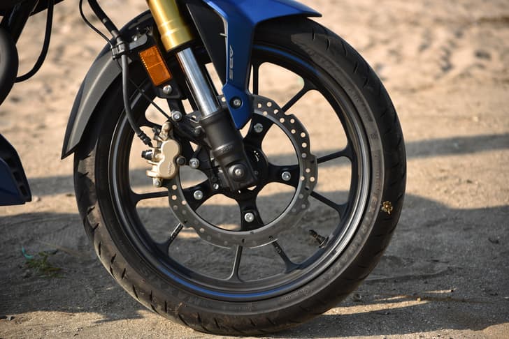 Honda Bikes Hornet 2.0 Color Blue