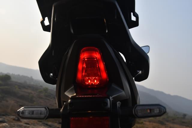 Rear View Image - 24545