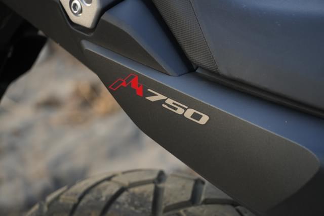 Color Black Image - 24470