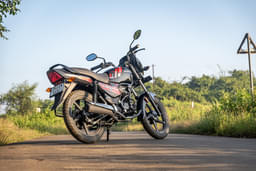 Honda Bikes Shine 100 Dx Front Right Three Quarter