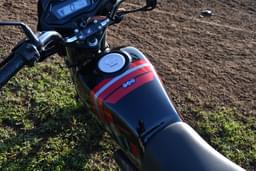 Honda Bikes Shine 100 Dx Closed Fuel Lid