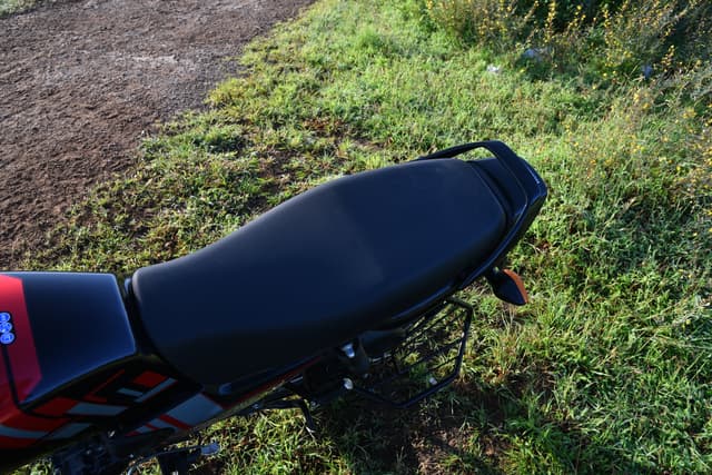 Pillion Seat Image - 30344