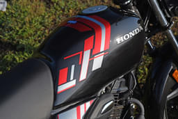 Honda Bikes Shine 100 Dx Color Black