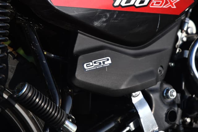 Engine Shot Right Image - 30330