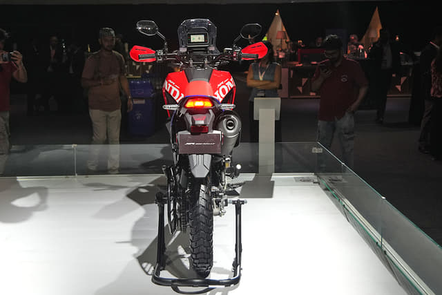 Rear View Image - 38182