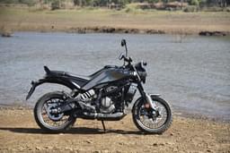 Husqvarna Svartpilen 401 Color Black