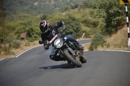 Husqvarna Svartpilen 401 Front View