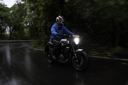 Husqvarna Vitpilen 250 Front Left Three Quarter