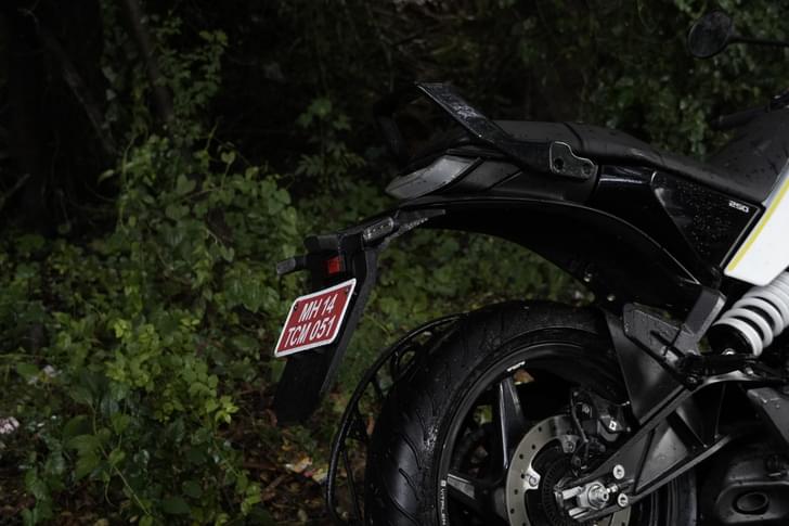 Husqvarna Vitpilen 250 Rear View