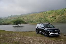 Hyundai Alcazar Front Right Three Quarter