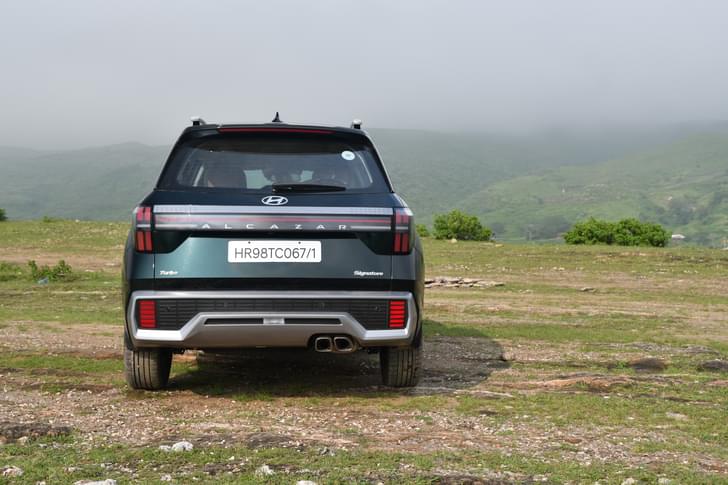 Hyundai Alcazar Rear View