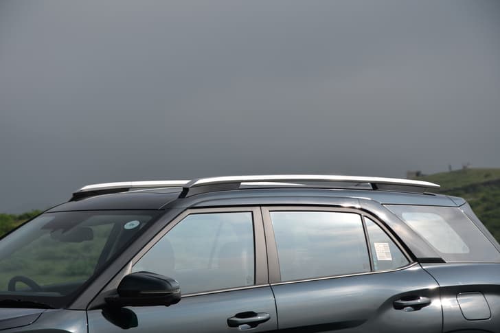 Hyundai Alcazar Car Roof