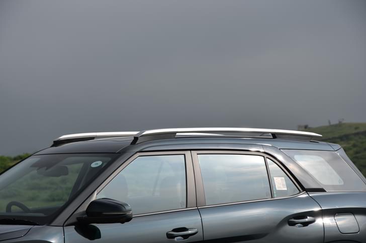 Hyundai Alcazar Car Roof